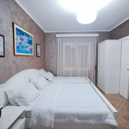 Szálloda Iliria Internacional 4*