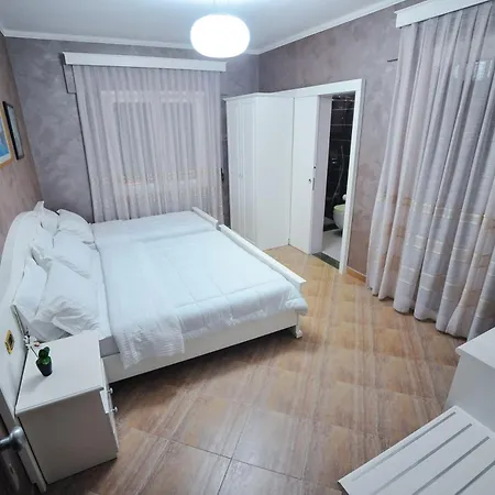 Iliria Internacional ホテル ドゥラス