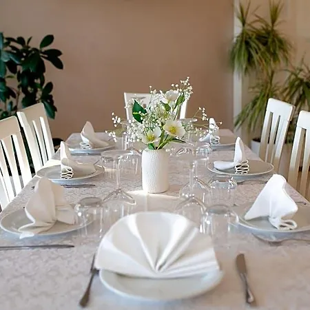 Hotel Iliria Internacional 4*