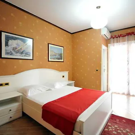 Iliria Internacional 4* Durrës