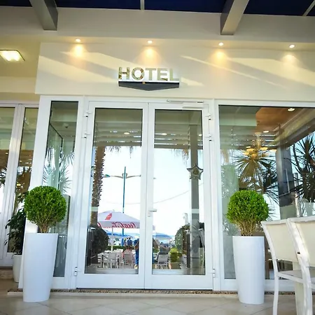 Iliria Internacional Szálloda 4*